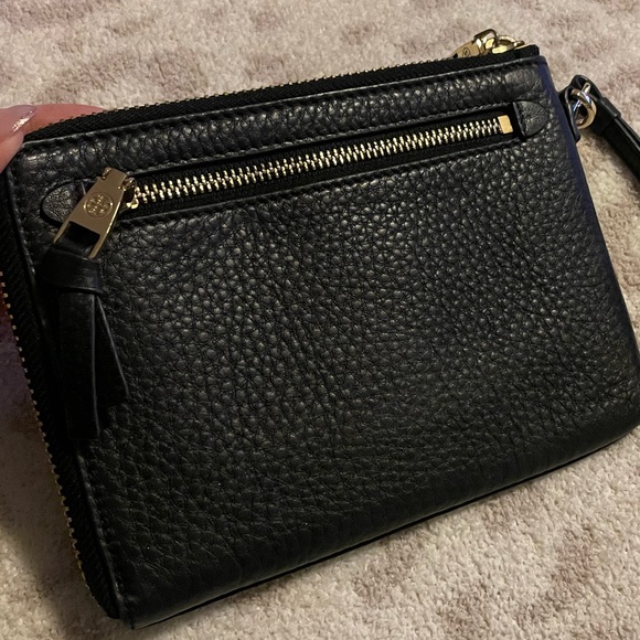 Used Tory Burch wristlet. - Picture 4 of 8